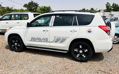 TOYOTA RAV4