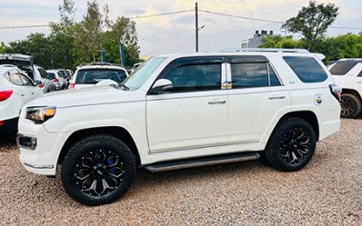 TOYOTA 4RUNNER