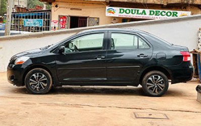 TOYOTA TYARIS BERLINE