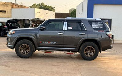 TOYOTA 4RUNNER