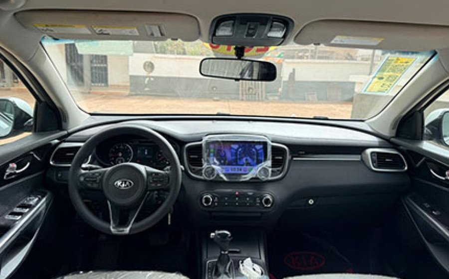 WhatsApp Image 2026-0rff2-17 at 09.44.04 copie