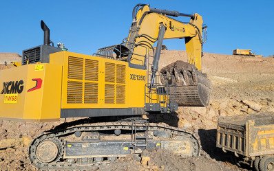 Excavatrice de mines