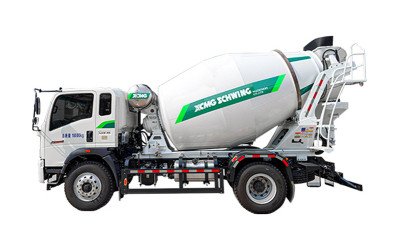 Bétonnière montée sur camion