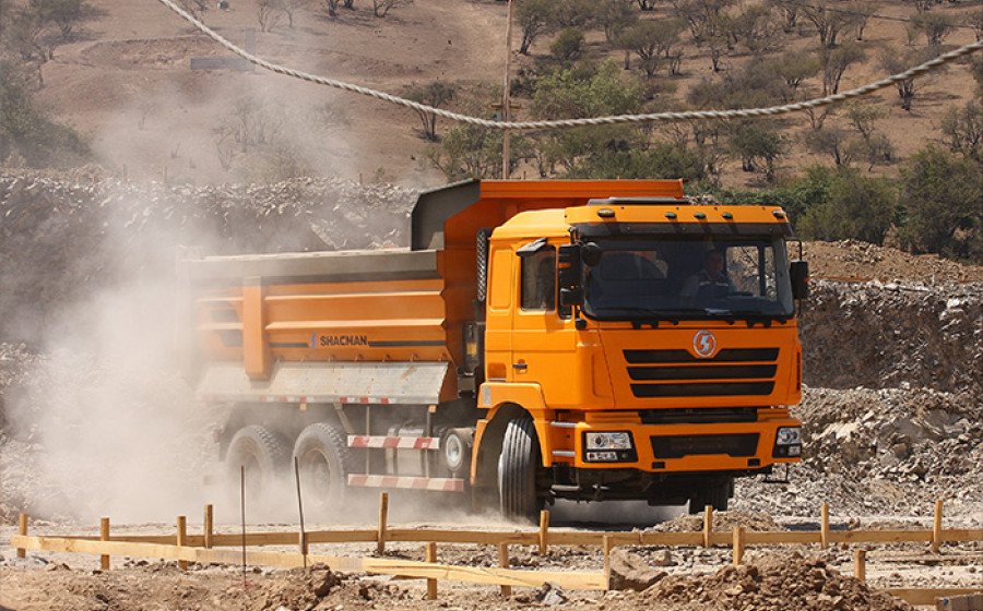 F3000