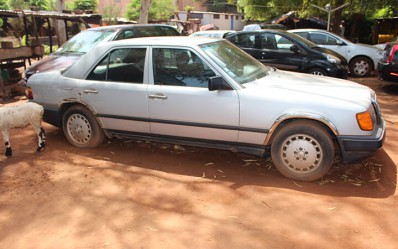 Mercedes C200