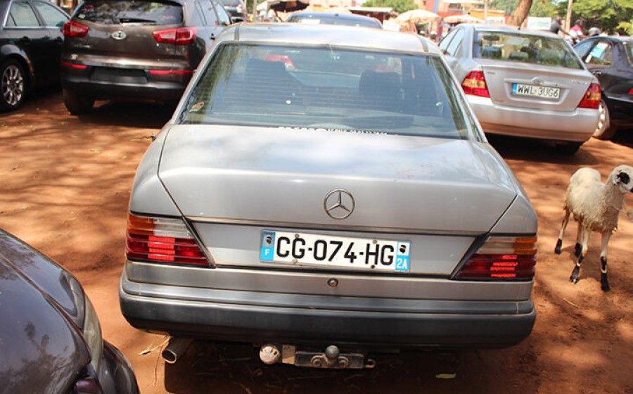 Mercedes C200